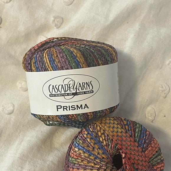 Cascade Yarn - Picture 2 of 6